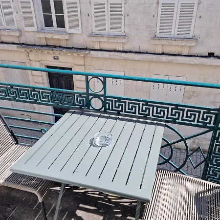 Meubles De L'arsenal Coeur De ! Apartment *