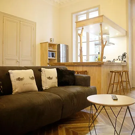 Meubles De L'arsenal Coeur De ! Apartament *