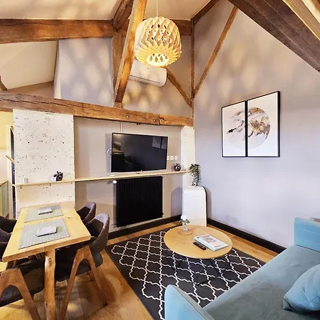 Meubles De L'arsenal Coeur De ! Apartament