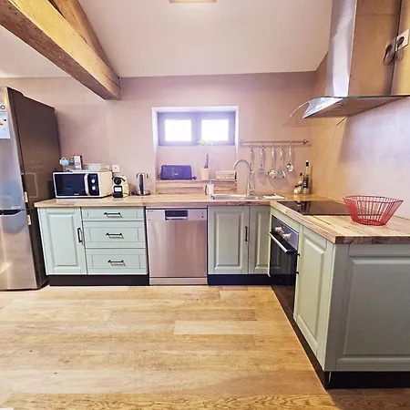 Apartament Meubles De L'arsenal Coeur De !