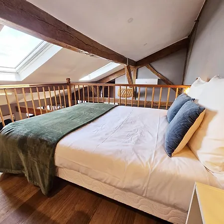 Apartament Meubles De L'arsenal Coeur De ! *