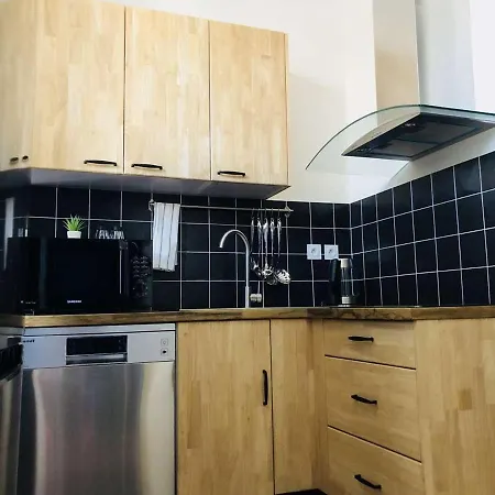 Meublés De L'arsenal Cœur De ! Appartement