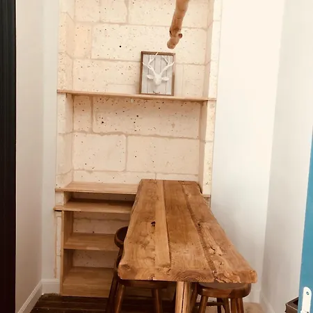 Meubles De L'arsenal Coeur De ! Apartment