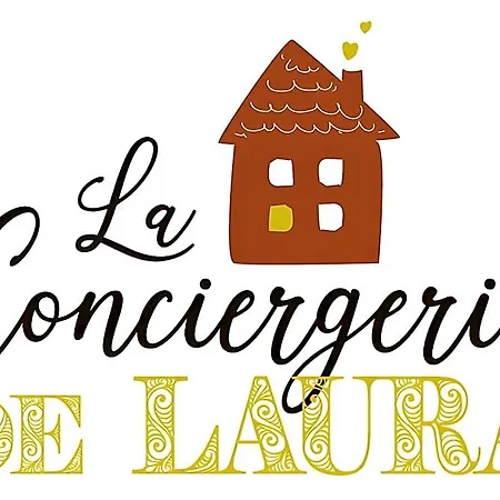 Meubles De L'arsenal Coeur De Apartment